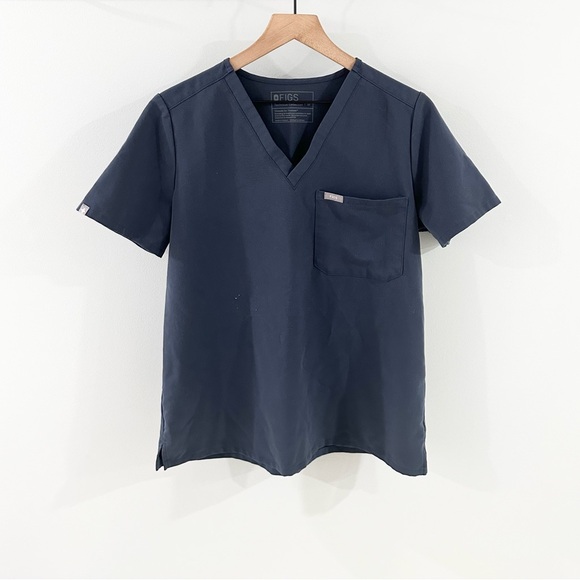 FIGS Catarina One Pocket Scrub Top Navy Size Medium - Picture 5 of 10